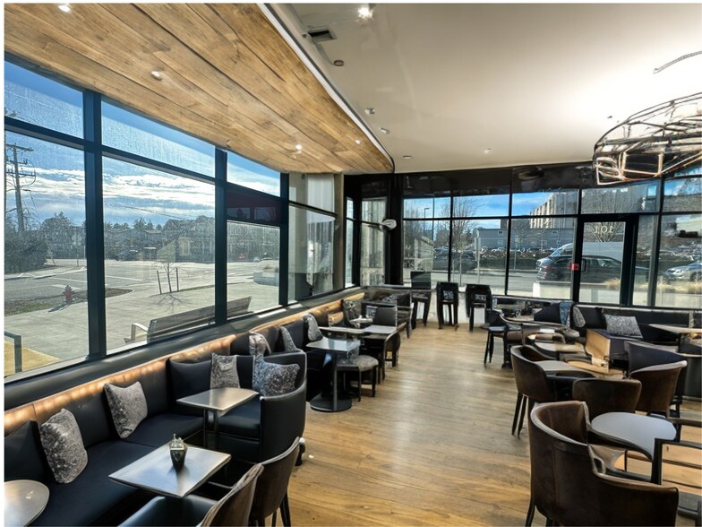 More Photos Of 1526 Finlay St, White Rock Apartments For Sale