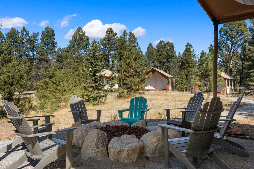 More Photos Of 247 Pinewood Rd, Florissant Specialty For Sale