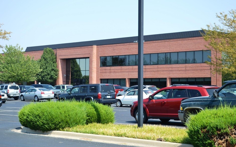 More Photos Of 3200 Robbins Rd, Springfield Office For Sale