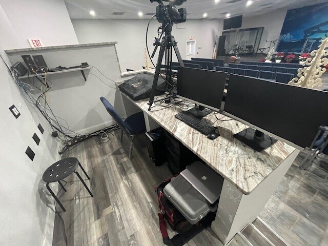 More Photos Of 325 Ocoee Apopka Rd, Ocoee Religious Facility For Sale