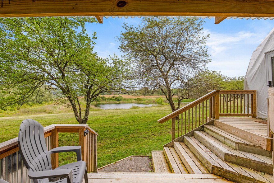 More Photos Of 162 Black Bear Run, Berlin Specialty For Sale