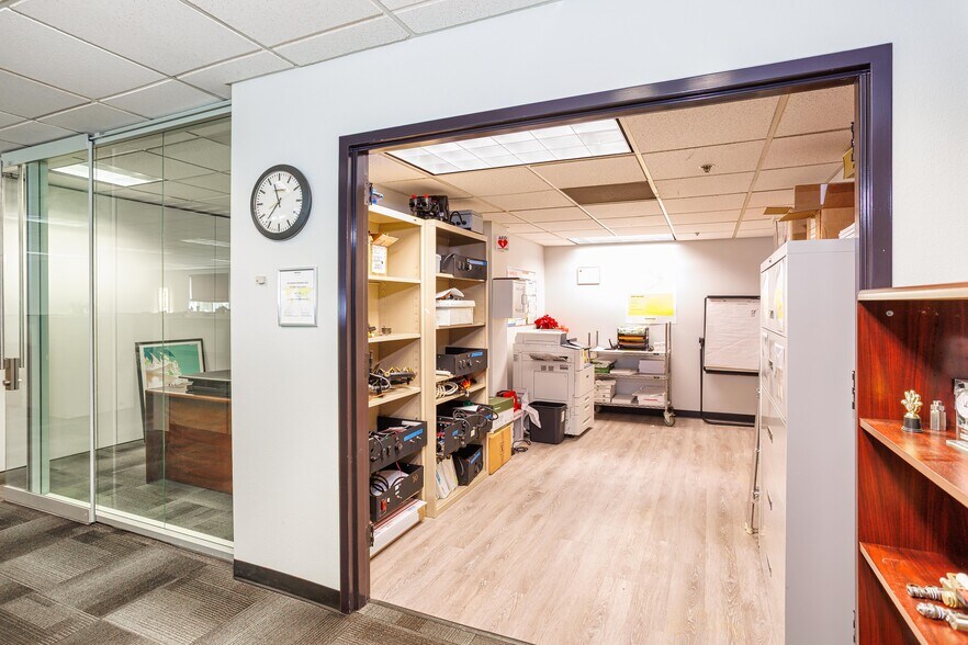 More Photos Of 14300 SE First St, Vancouver Office For Lease
