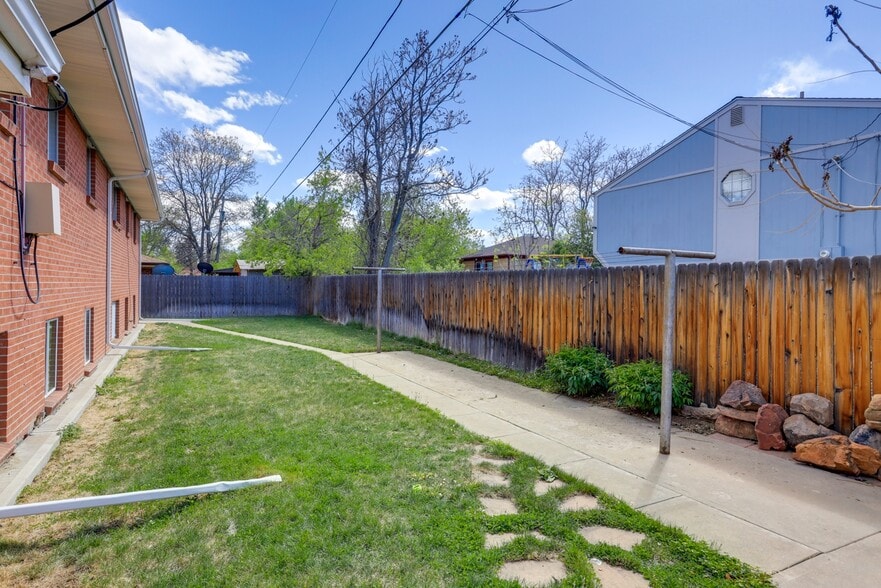 More Photos Of 1951 Upham St, Lakewood Apartments For Sale