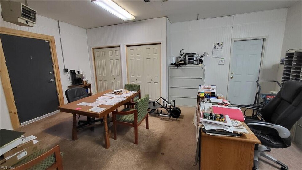 More Photos Of 1335 S Lundy Ave, Salem Self Storage For Sale