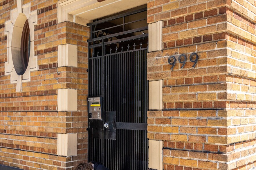 More Photos Of 999 Sutter St, San Francisco Medical For Lease