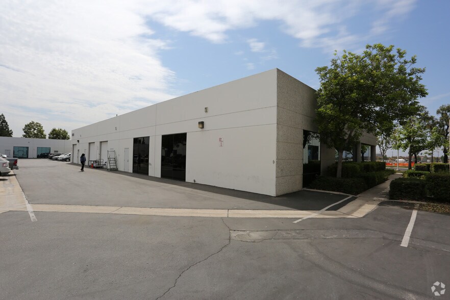 More Photos Of 9480 Utica Ave, Rancho Cucamonga Research And Development For Lease