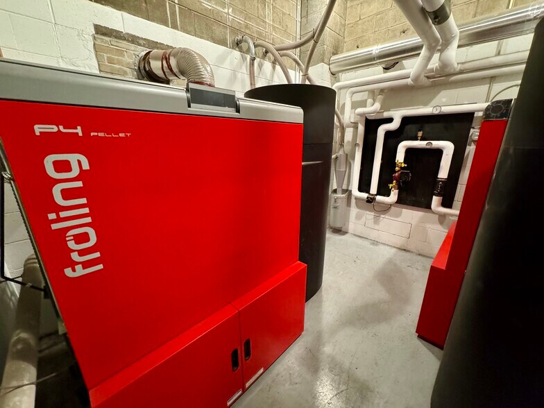 More Photos Of 19 Archertown Rd, Orford Distribution For Sale