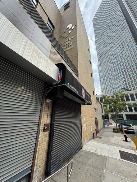 More Photos Of 10 Hanover Pl, Brooklyn Office For Lease