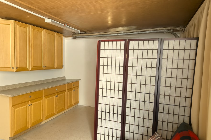 More Photos Of 45 S Main St, Yardley Office For Lease