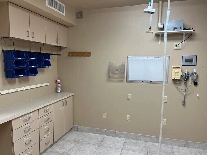 More Photos Of 11407 N Saguaro Blvd, Fountain Hills Freestanding For Sale