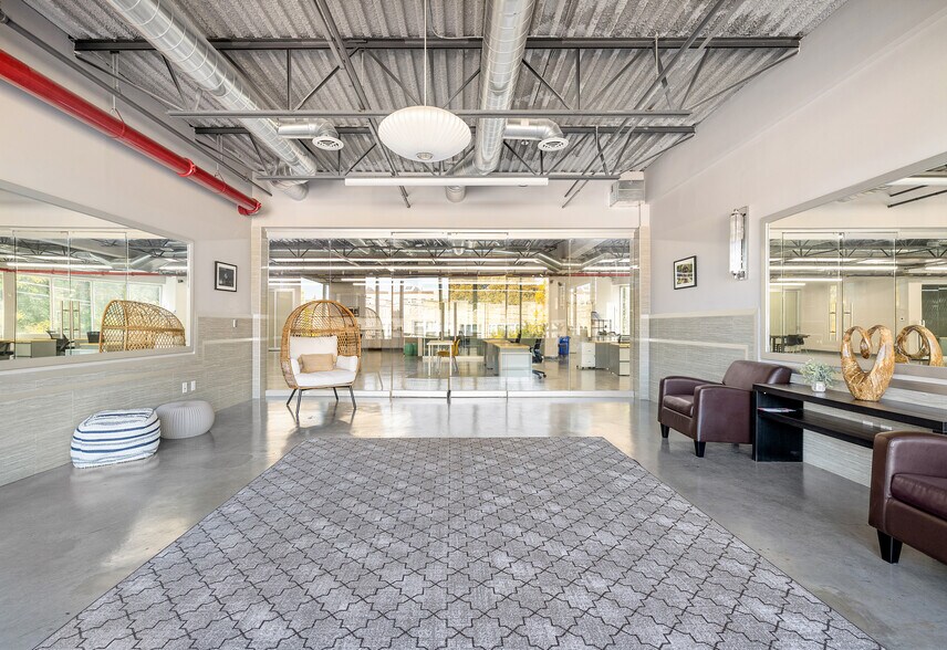 More Photos Of 64-25 Central Ave, Glendale Light Manufacturing For Lease