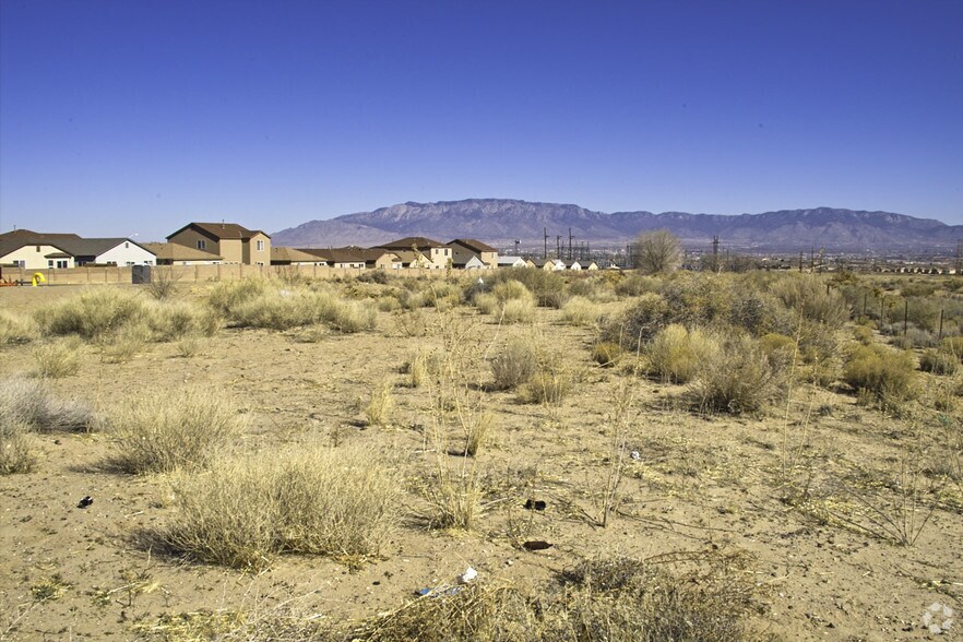 More Photos Of 2800 Unser Blvd NW, Albuquerque Land For Lease