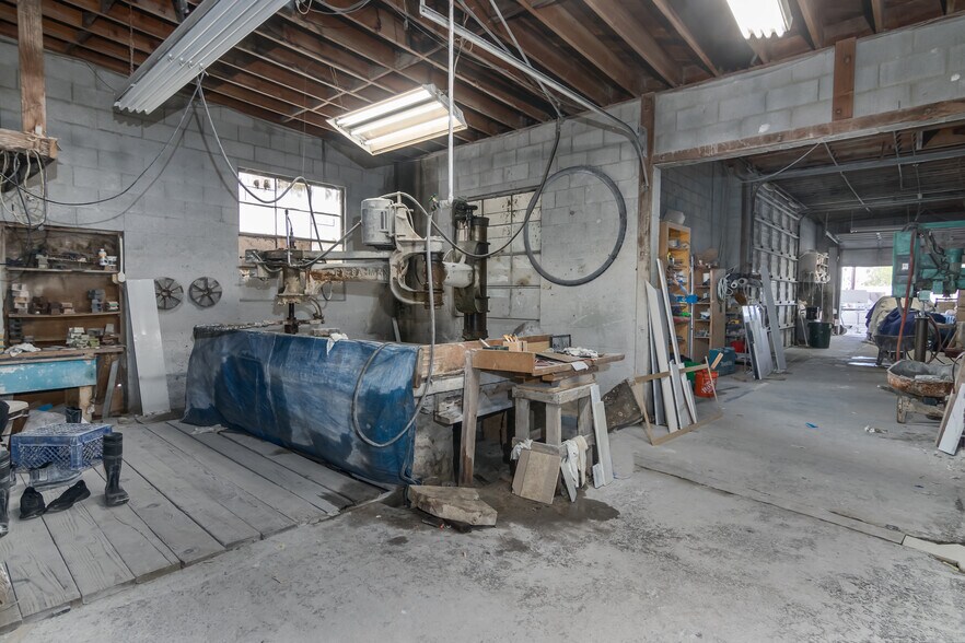 More Photos Of 6160 Sepulveda Blvd, Van Nuys Warehouse For Sale