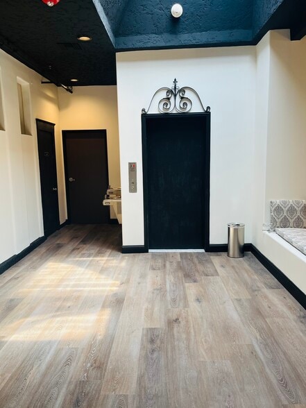 More Photos Of 3638 University Ave, Riverside Office Residential For Lease