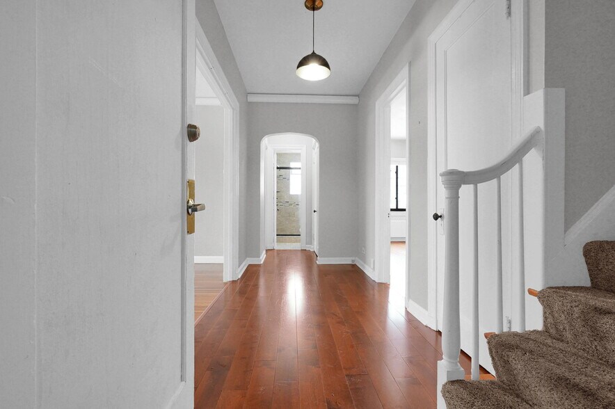 More Photos Of 2208 Arlington Ave, Columbus Apartments For Sale