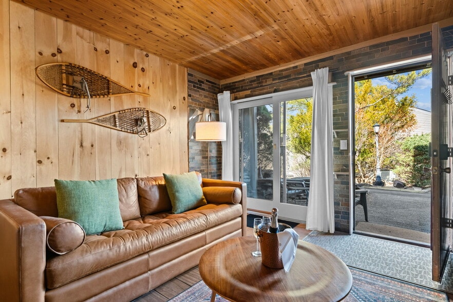 More Photos Of 00 Highlands Drive, Hunter Hospitality For Sale