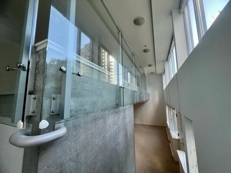 More Photos Of 898 Carnarvon St, New Westminster Apartments For Lease