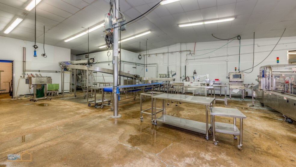 More Photos Of 1845 Range St, Boulder Warehouse For Sale