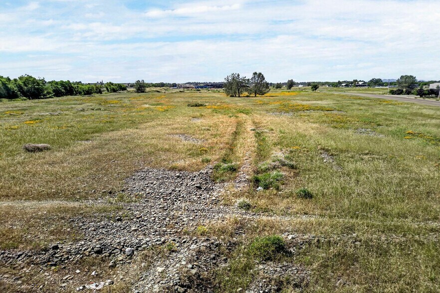 More Photos Of 7th Ave, Oroville Land For Sale