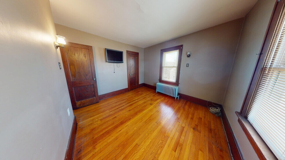 More Photos Of 160 Compton Road, Wantage Office Residential For Sale