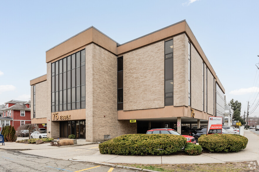 Primary Photo Of 75 Essex St, Hackensack Office For Sale