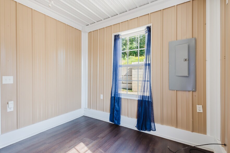 More Photos Of 851 Webb Ln, Olive Hill Land For Sale