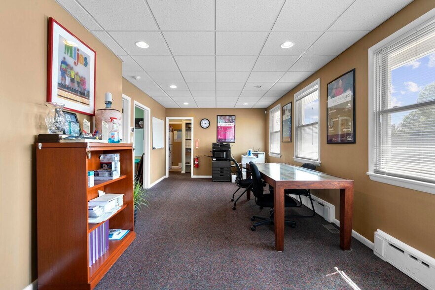 More Photos Of 158 East Ave, Norwalk Office For Lease