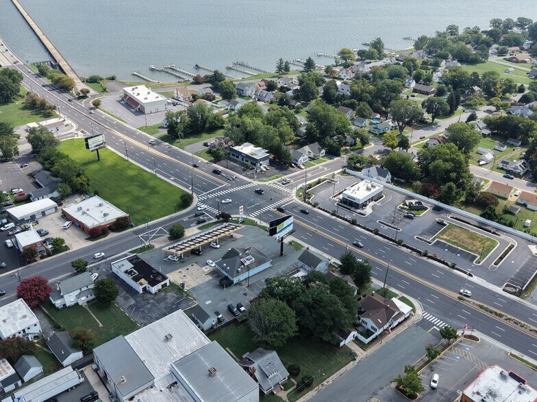 More Photos Of 203 Sunburst Hwy, Cambridge Office For Sale