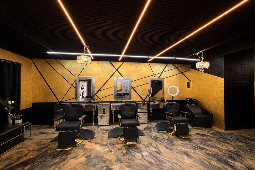 More Photos Of , Atlanta General Retail For Sale