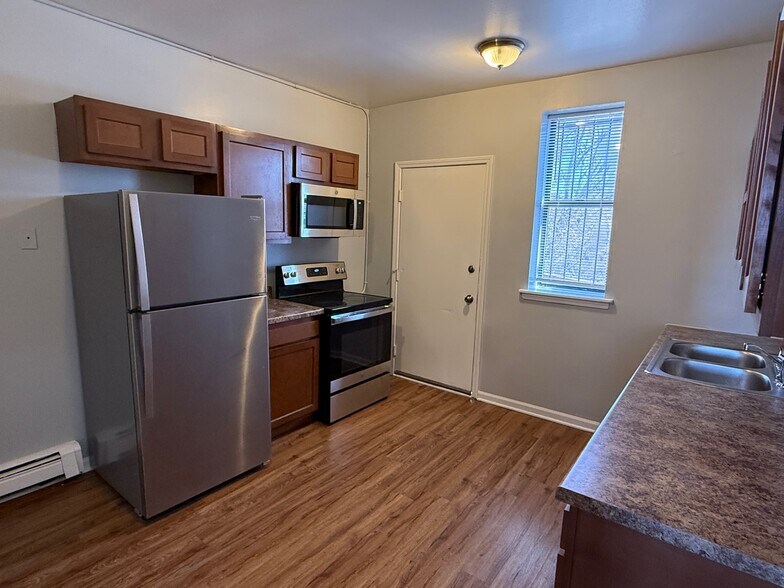 More Photos Of 15 N Keeler Ave, Chicago Apartments For Sale