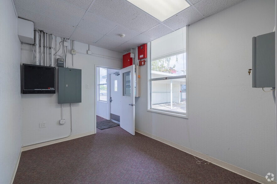 More Photos Of 1680 Los Carneros Ave, Napa Schools For Sale