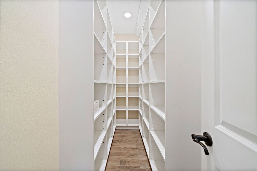 More Photos Of 21386 Provincial Blvd, Katy Medical For Sale
