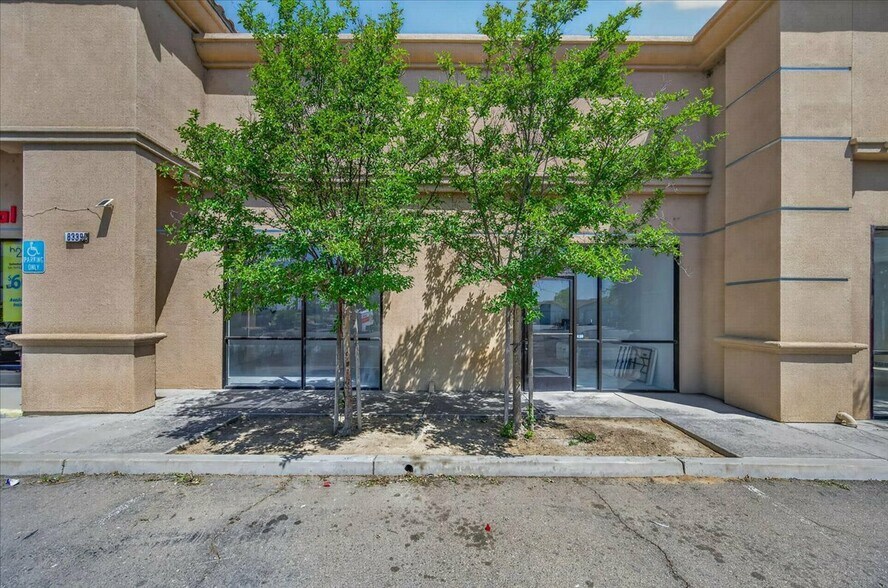 More Photos Of 8339 W Elm Ave, San Joaquin General Retail For Lease