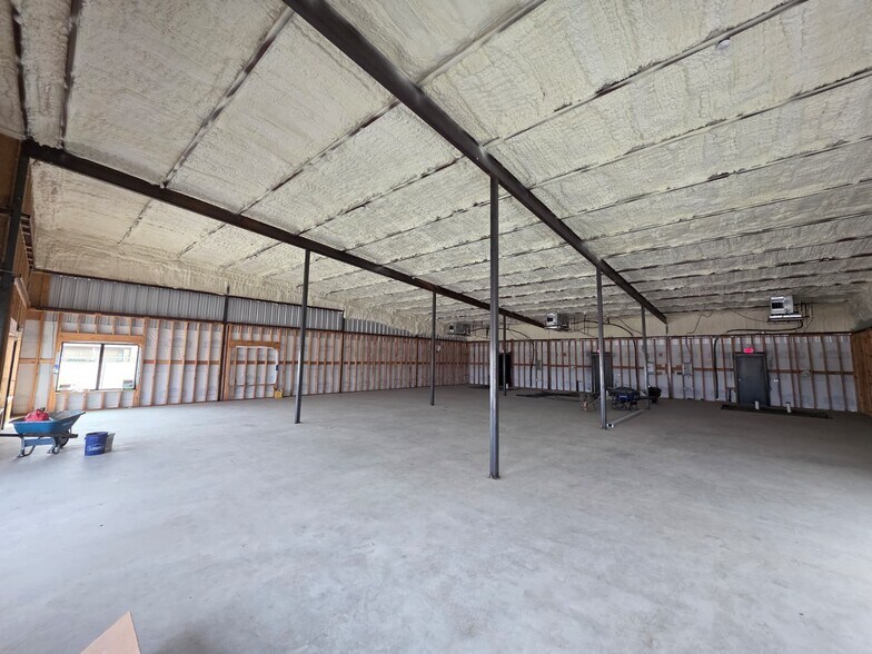 More Photos Of 1205 Quinlan Pkwy, Quinlan Storefront For Lease