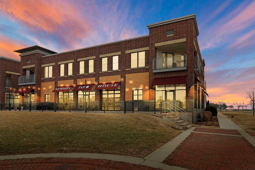More Photos Of 115-125 56th St, Kenosha Restaurant For Sale