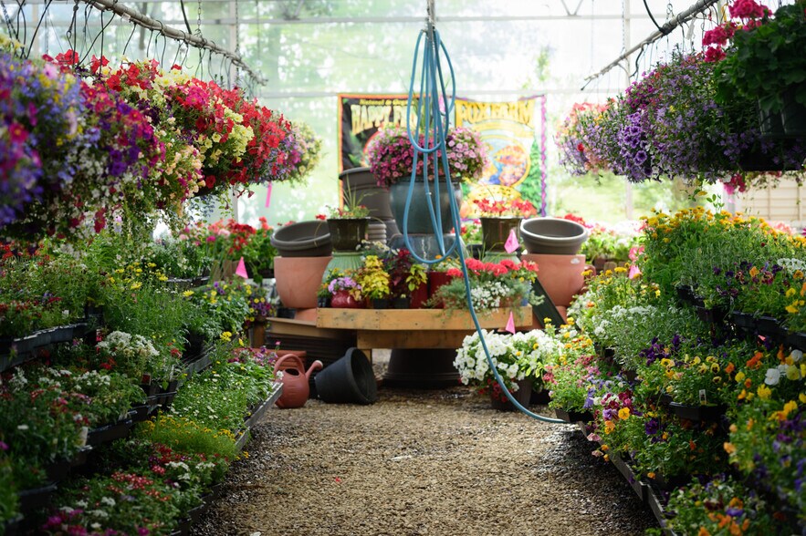 More Photos Of 305 Buckley Dr, Crested Butte Contractor Storage Yard For Sale