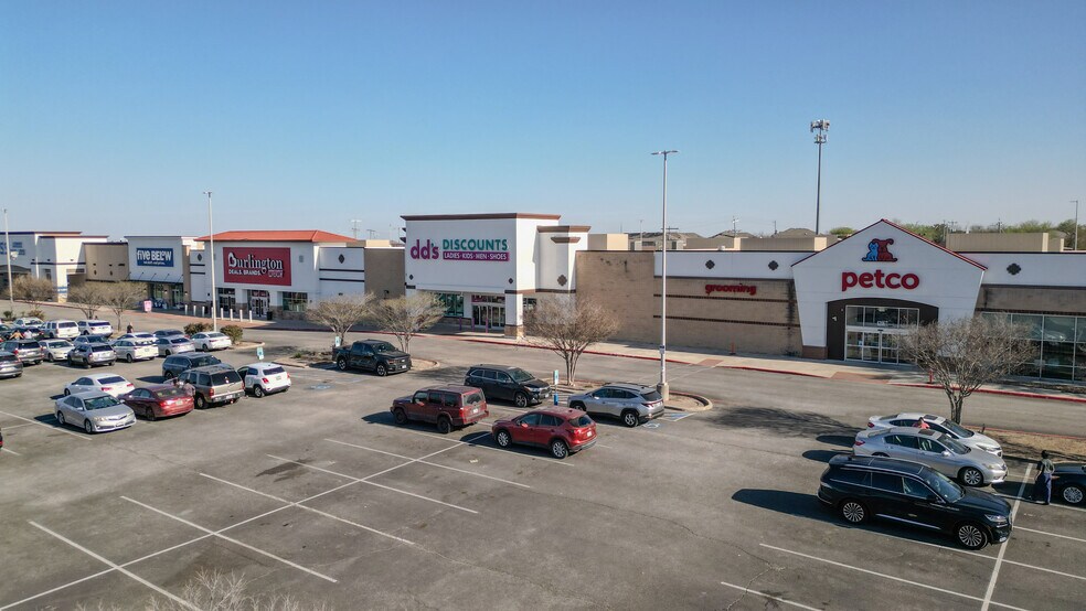 More Photos Of 7014 FM 78, San Antonio Unknown For Lease