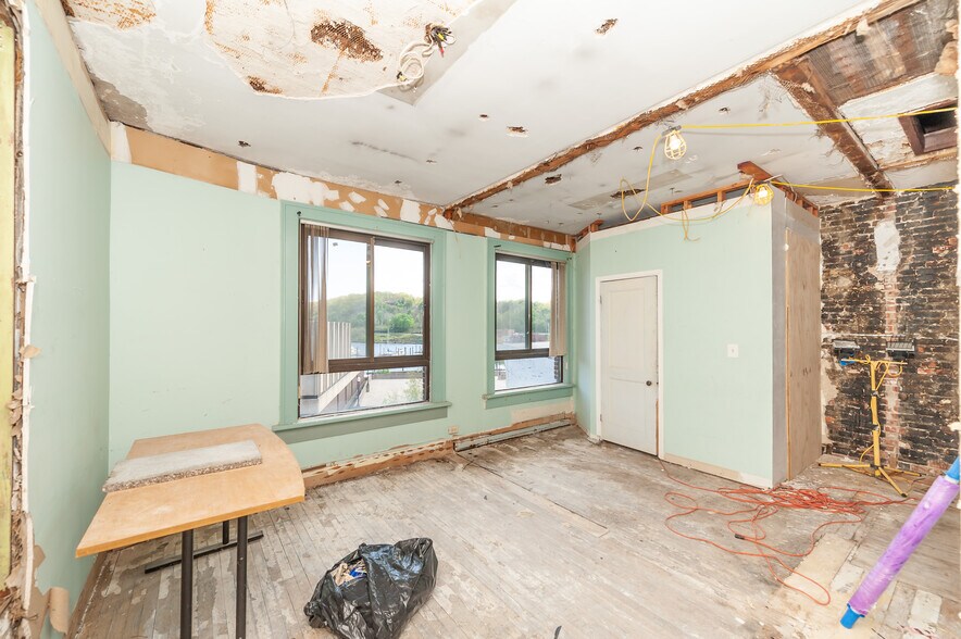 More Photos Of 71 Main St, Norwich Storefront Retail Office For Sale