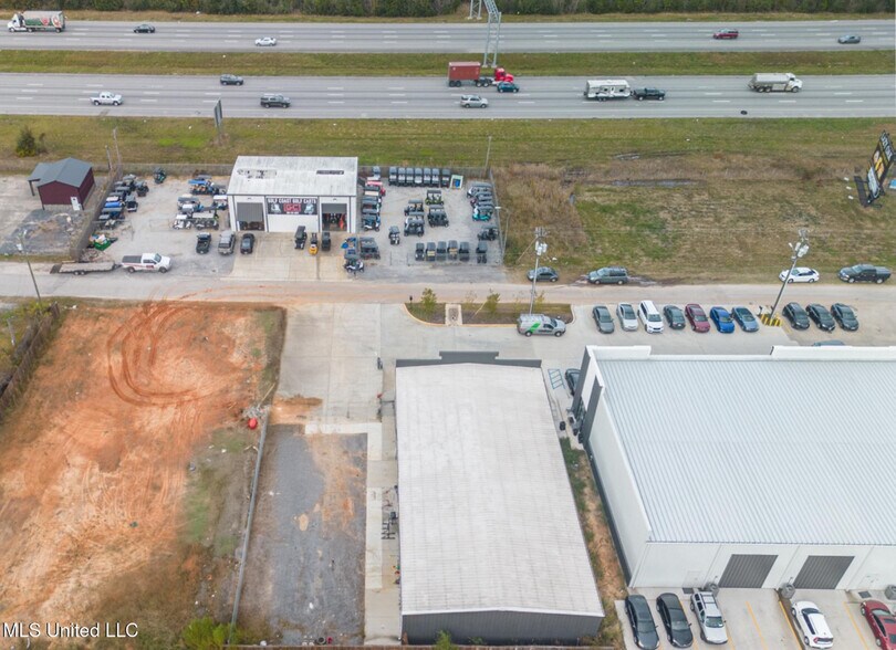 More Photos Of 14509 Stenum St, Biloxi Office For Sale