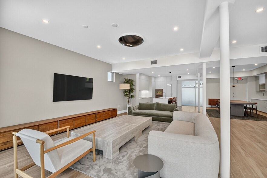 More Photos Of 3705 N Federal Hwy, Delray Beach Medical For Sale