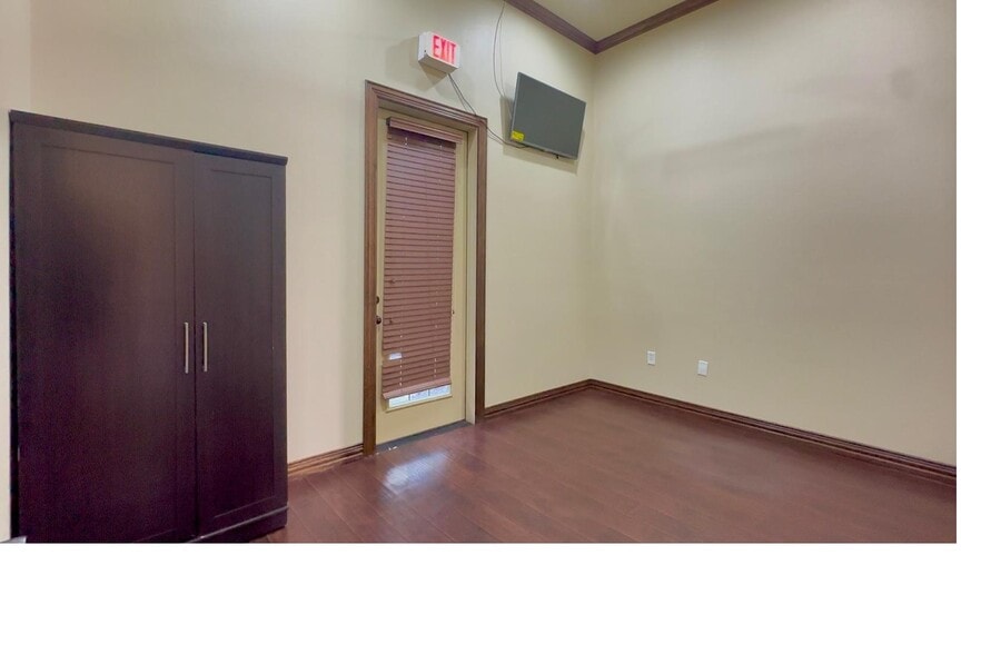 More Photos Of 7000 Parkwood Blvd, Frisco Medical For Sale
