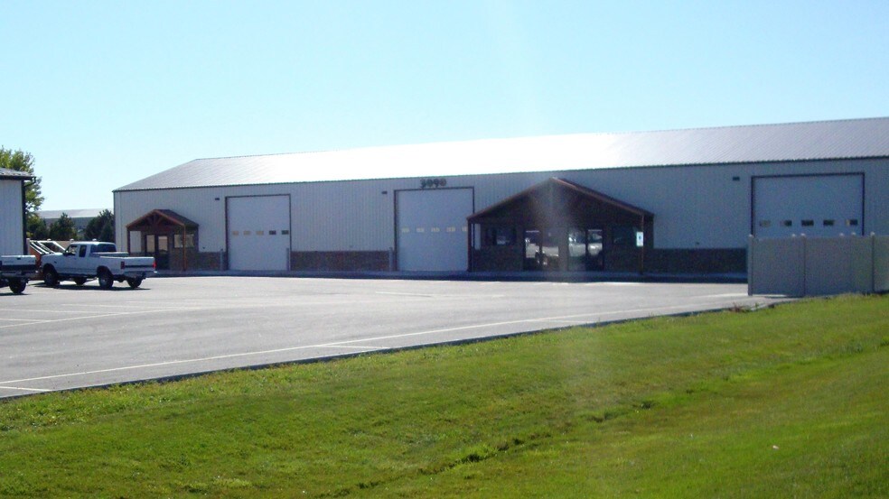 More Photos Of 3088 Gabel Rd, Billings Flex For Sale