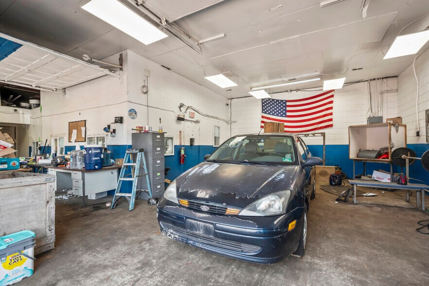 More Photos Of 528 Cerrina Dr, Jackson Industrial For Sale