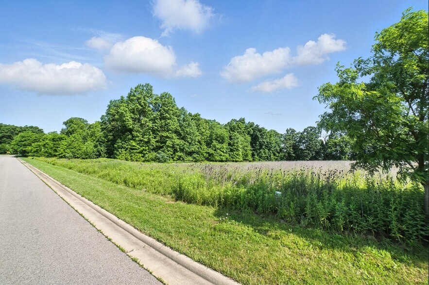 More Photos Of 0 Miller Pky, Mansfield Land For Sale