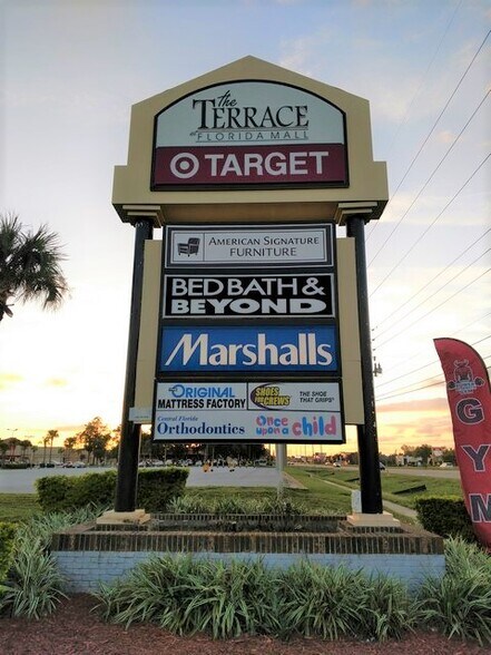 More Photos Of 730 Sand Lake Rd, Orlando Unknown For Lease