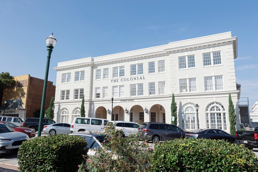 More Photos Of 119 Ridley Ave, Lagrange Office For Sale