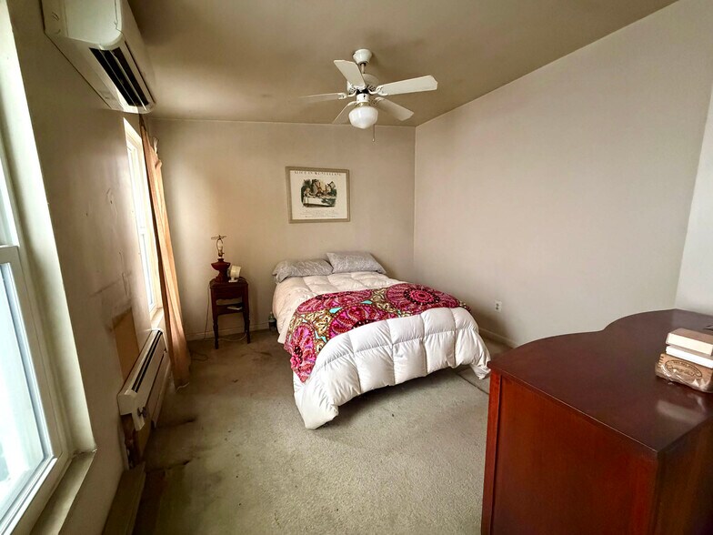 More Photos Of 1137 Light St, Baltimore Storefront Retail Residential For Sale