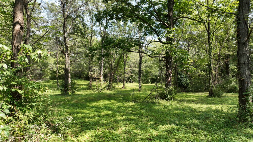 More Photos Of 2681 Casey Ave, Letts Land For Sale