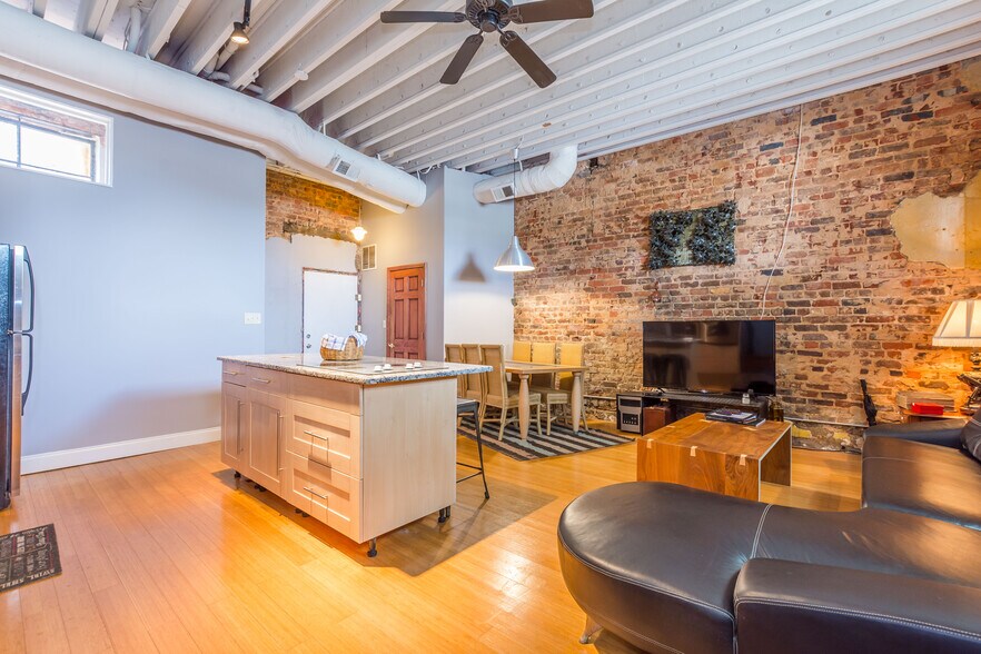 More Photos Of 51 Elliott St SW, Atlanta Storefront Retail Residential For Sale