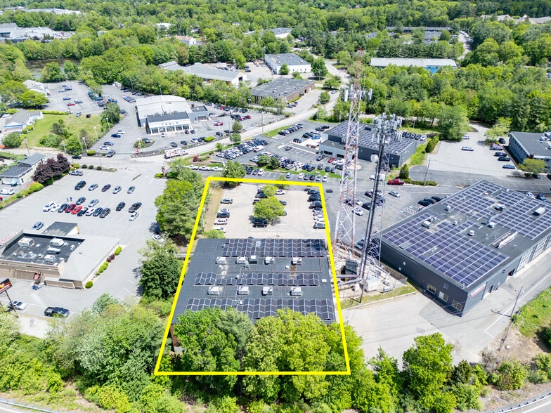 More Photos Of 55 Accord Park Dr, Rockland Office For Lease